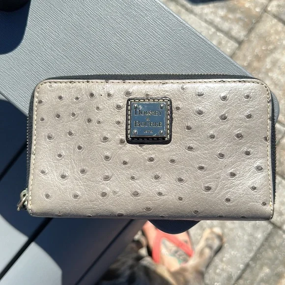 Dooney and Bourke grey ostrich purse and wallet - Picture 4 of 5